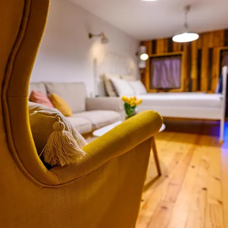 Starite Borove Lodge