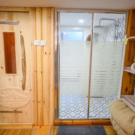 Jaktstuga Starite Borove *