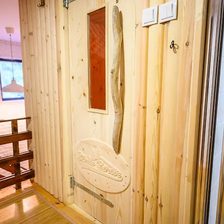 Jaktstuga Starite Borove