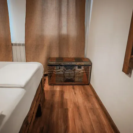 אכסניה Starite Borove