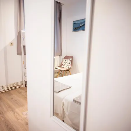 Starite Borove Lodge *
