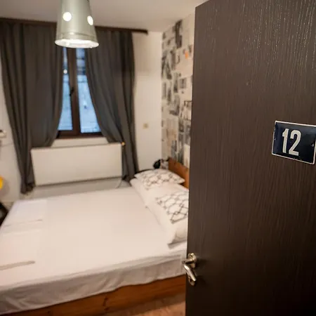 Starite Borove Lodge *