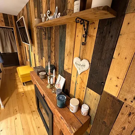 Starite Borove Lodge *