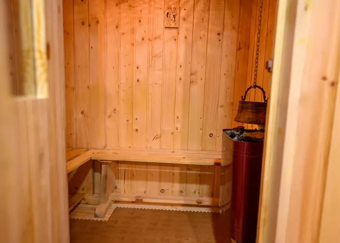 بيت خشبي Starite Borove