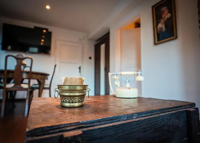 Starite Borove بيت خشبي *