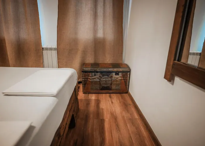 بيت خشبي Starite Borove